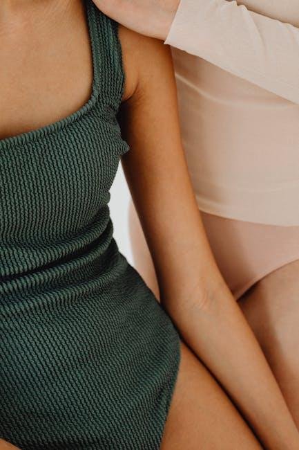 Chic Fabrics that Breathe: The Best Materials for Comfort in the Heat